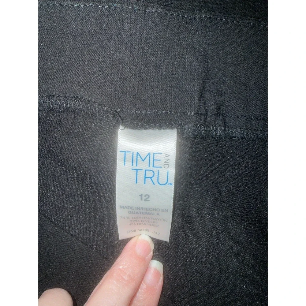 Women's Time and Tru High Rise Taper Crop Slacks Black Size 12 Business Work - Picture 5 of 7